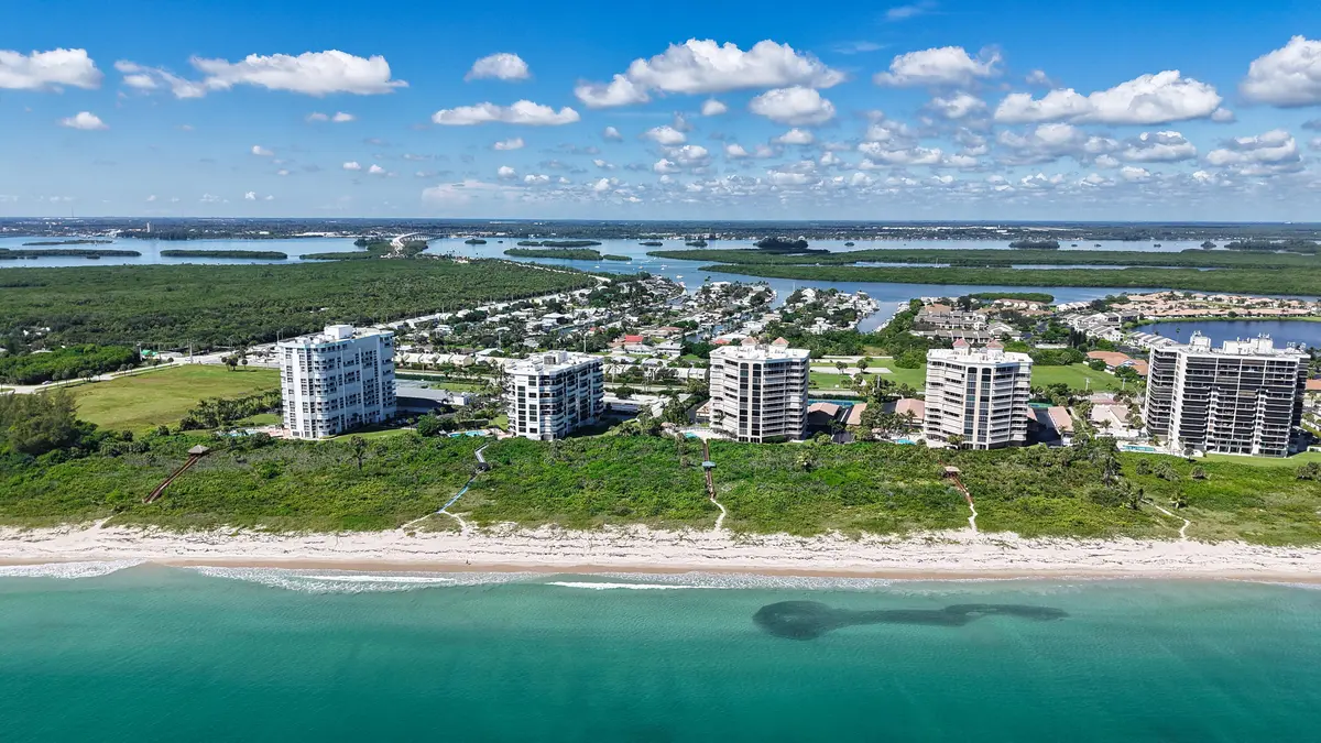 N11 at 2700 N HIGHWAY A1A 1004, Fort Pierce