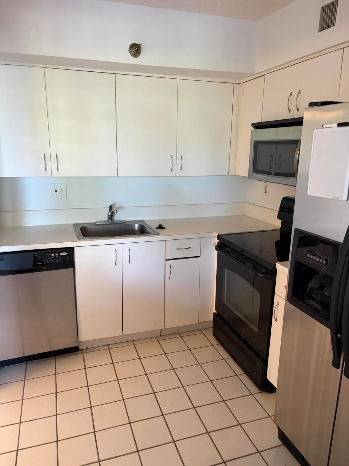 IMG_0013 at 3300 NE 191ST Street 410, Aventura