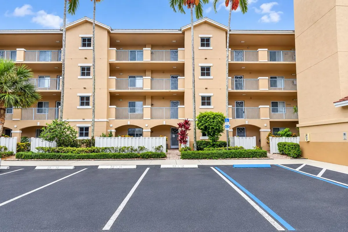 2-web-or-mls-DSC_5329 at 12547 Imperial Isle Drive 303, Boynton Beach