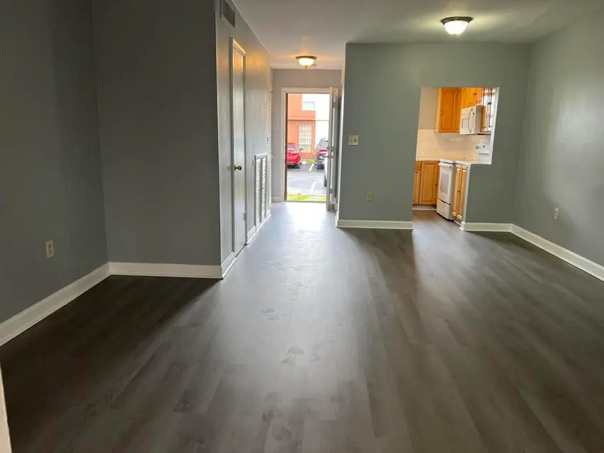20260702234457650743000000-o at 20 SW 108th Avenue F4, Sweetwater