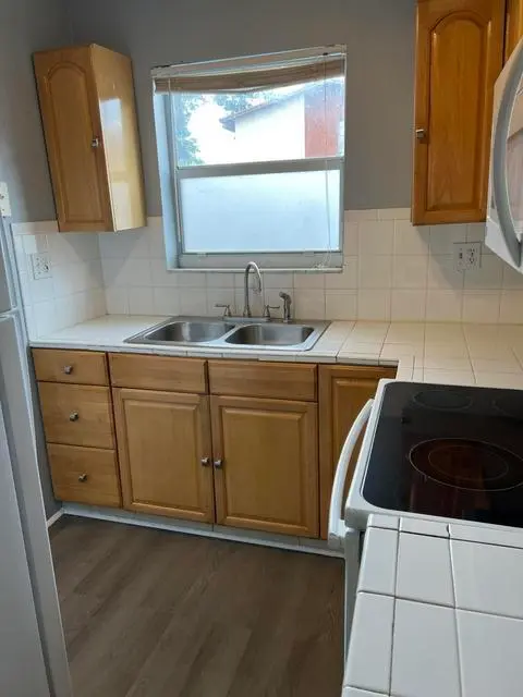 20260702234459205177000000-o at 20 SW 108th Avenue F4, Sweetwater