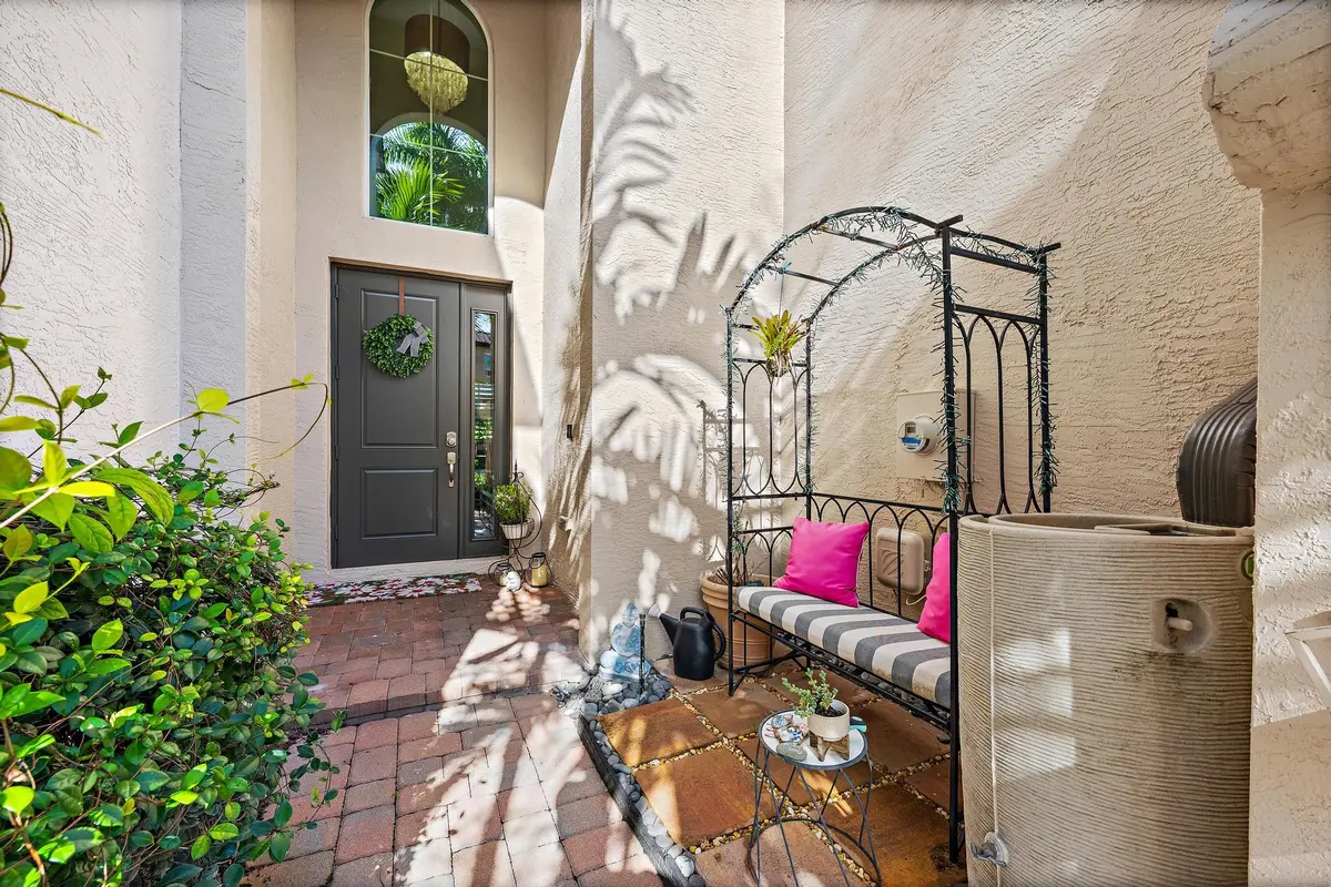 4673 Mediterranean Cir-3 at 4673 MEDITERRANEAN Circle, Palm Beach Gardens