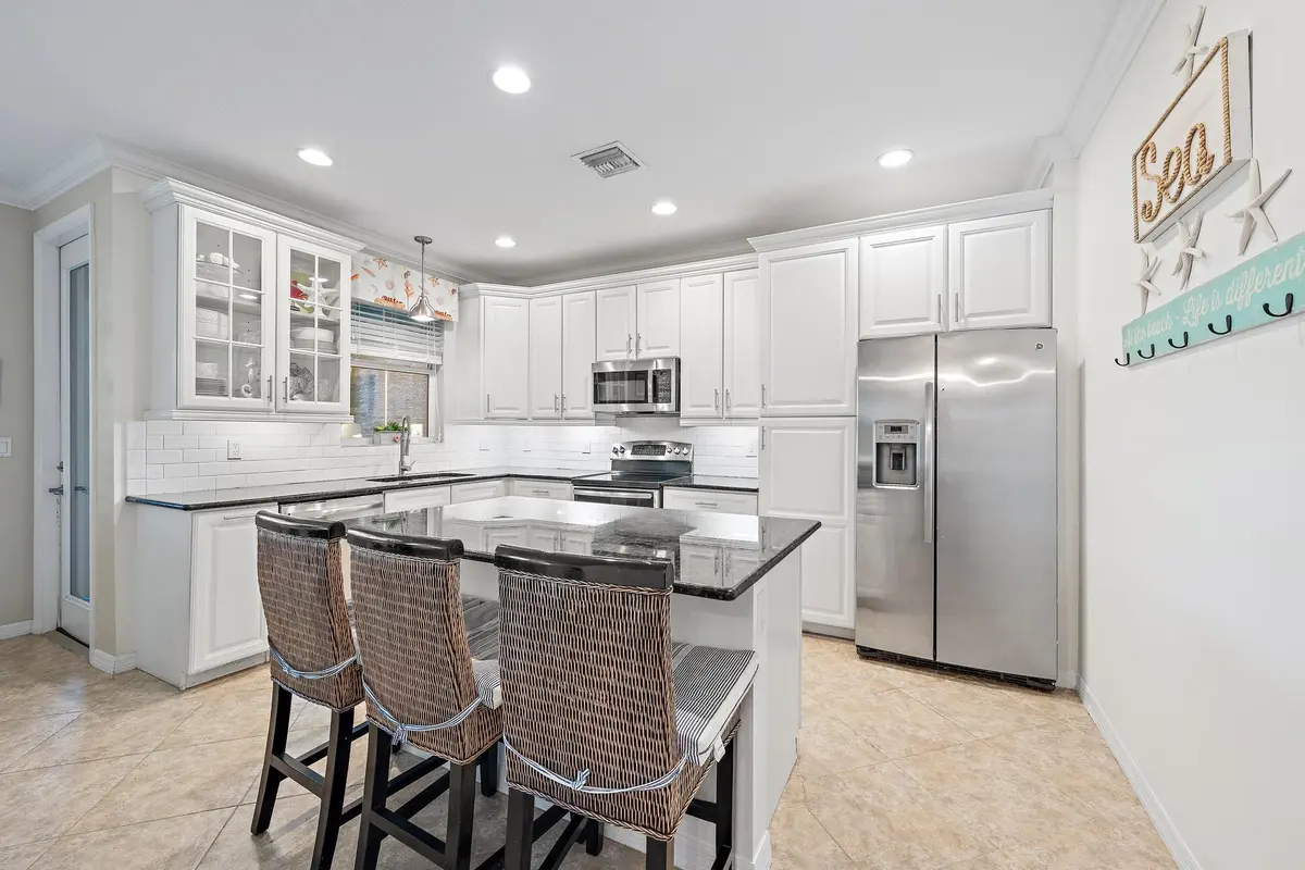 4673 Mediterranean Cir-10 at 4673 MEDITERRANEAN Circle, Palm Beach Gardens