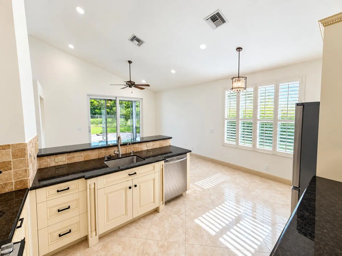 1d9bb6d9-2474-4fef-b406-0720e6d97d6a at 6841 NW 81ST Court, Parkland