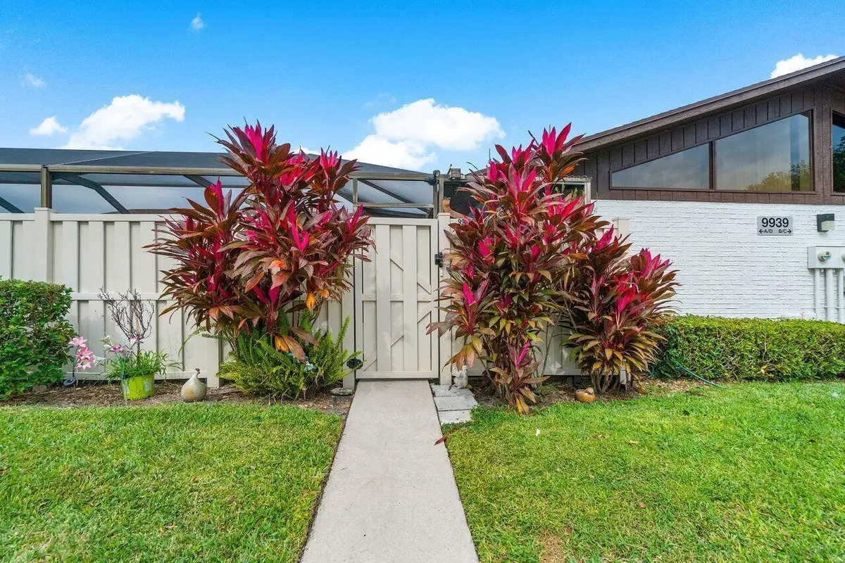 Front Entrance at 9939 Boca Gardens Trail D, Boca Raton