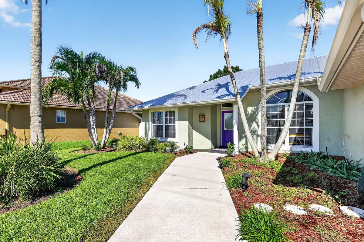 4-web-or-mls-5P1A7113 at 189 NE SAGAMORE Terrace, Port St. Lucie