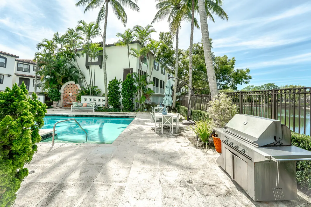 SM-41 at 20889 Saint Andrews Boulevard, Boca Raton