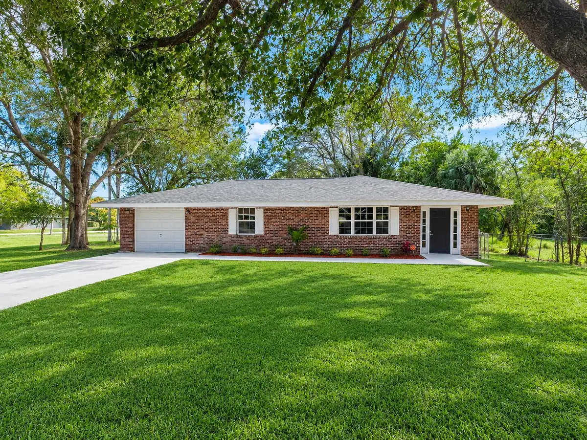 IMG_0242 at 2312 N 42ND Street, Fort Pierce