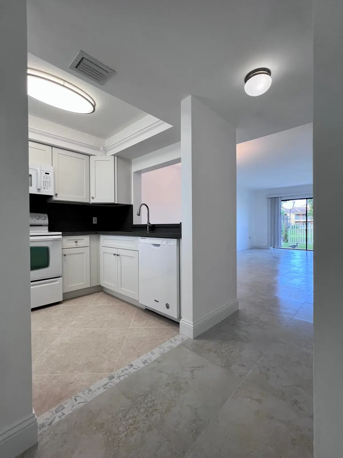 IMG_0897 at 5200 NW 31ST Avenue 42, Fort Lauderdale