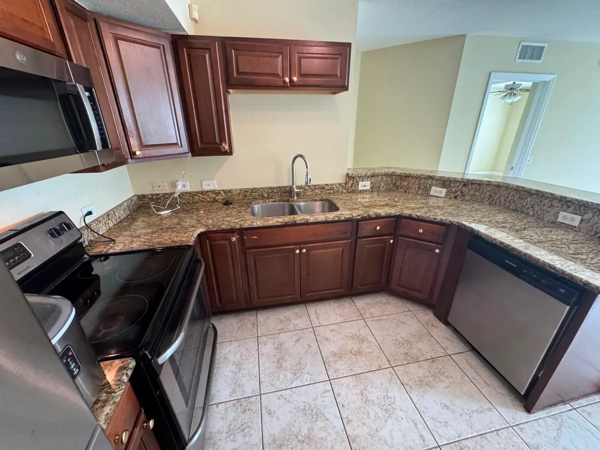 5112b331-be20-4c1e-859a-475d5dbf3d6a at 201 Villa Circle 201, Boynton Beach