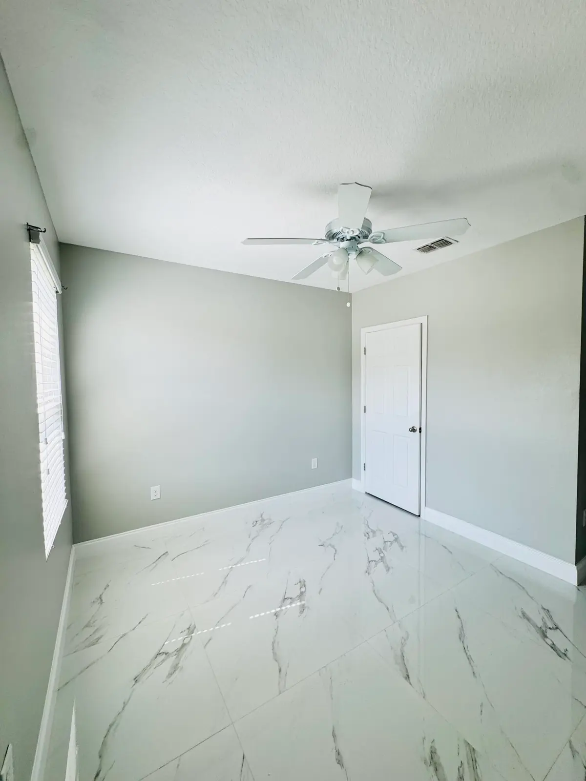 2251 GARFIELD FRONT 9 at 2251 SW Garfield Drive, Vero Beach