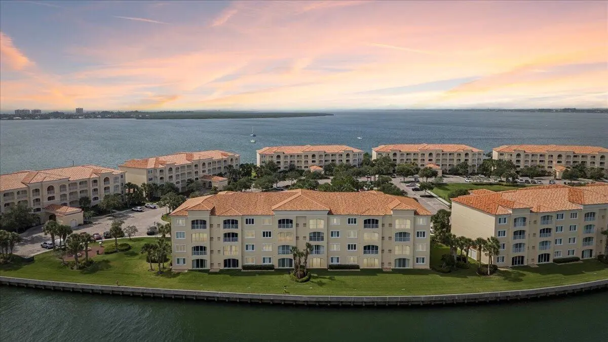 01-DJI_0512 at 19 Harbour Isle Drive 202, Fort Pierce