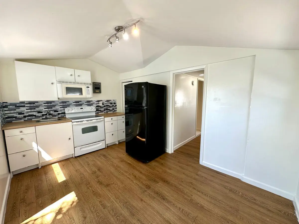 1f9ea712-a725-47cd-9156-0ddc72bd4f0e at 6101 Webster Avenue 2, West Palm Beach