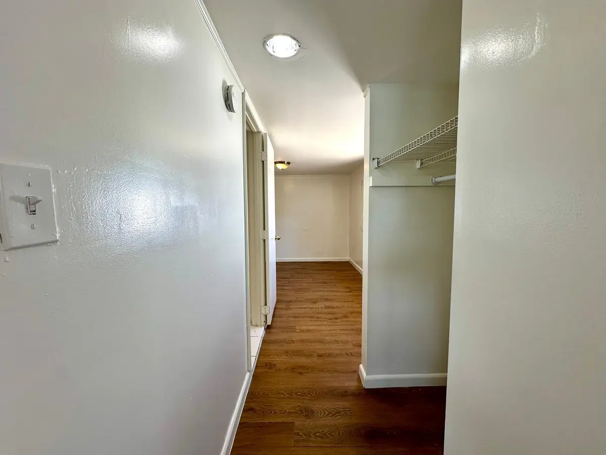 37b80f8f-846c-4222-bc97-46ed26204b21 at 6101 Webster Avenue 2, West Palm Beach