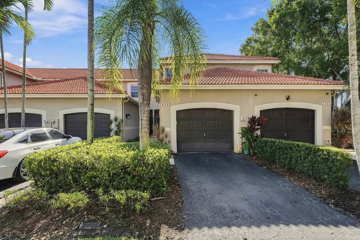 01_dsc00809 at 1521 Sorrento Drive 1521, Weston