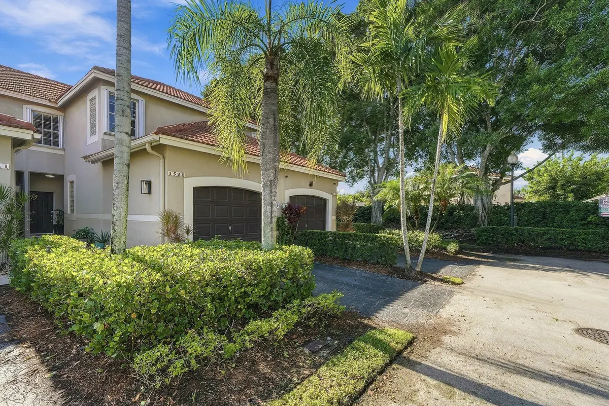 02_dsc00814 at 1521 Sorrento Drive 1521, Weston