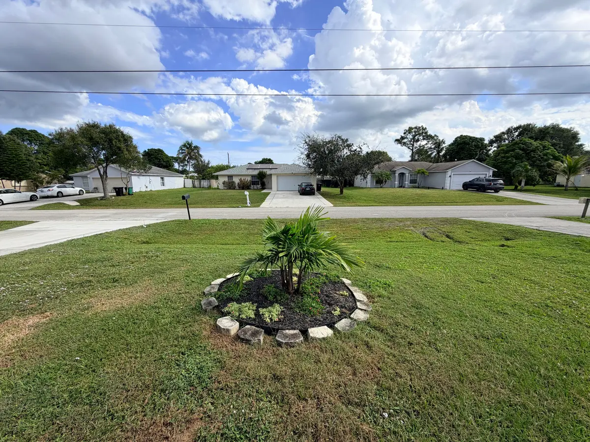 IMG_9533 at 142 NW DORCHESTER Street, Port St. Lucie
