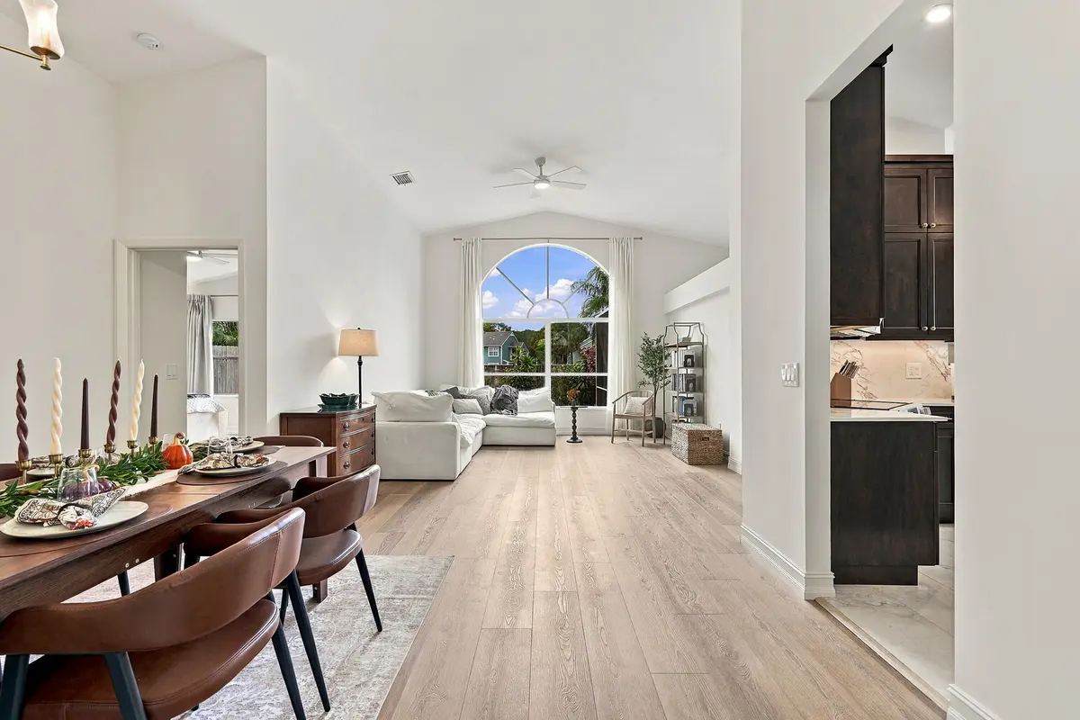 FOYER at 4969 BROADSTONE Circle, West Palm Beach