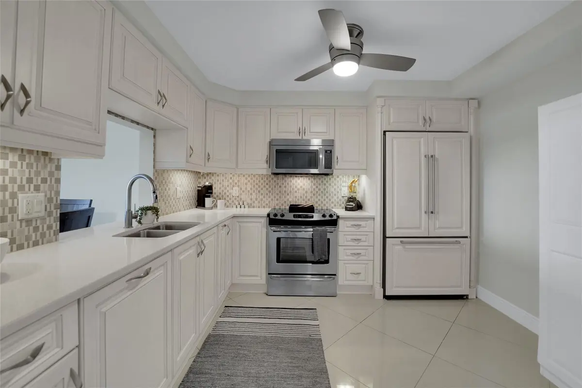 Photo 6 at 5100 N OCEAN Boulevard 602, Lauderdale-By-The-Sea
