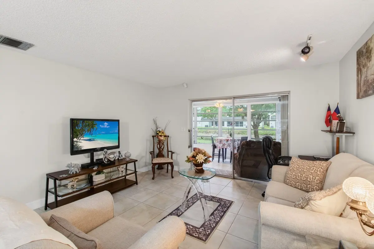 9-web-or-mls-DSC_1881 at 136 Lake Rebecca Drive, West Palm Beach