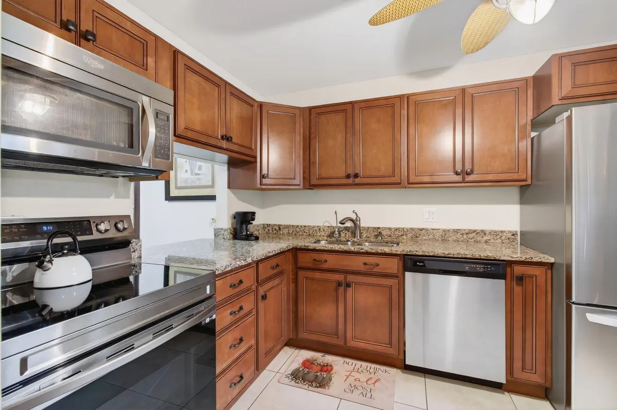 16-web-or-mls-DSC_2019 at 136 Lake Rebecca Drive, West Palm Beach
