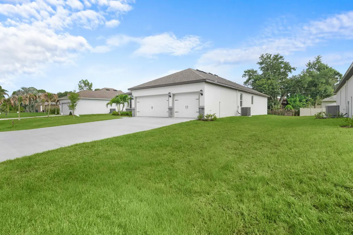 KeyWest_R_00-36 at 9166 103RD Court, Vero Beach