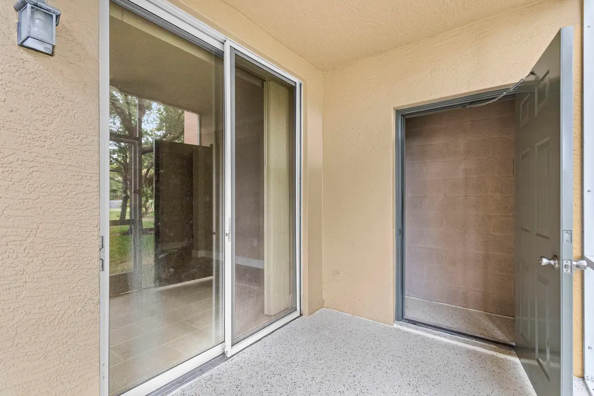 32_6450 emerald dunes dr west palm beac at 6450 EMERALD DUNES Drive 103, West Palm Beach