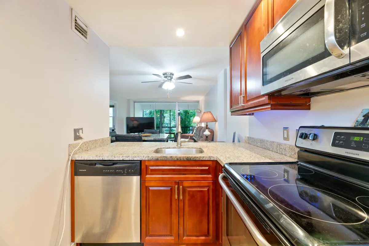 20260911 - 101 Royal Park Dr 1C - MR-8 at 101 ROYAL PARK Drive 1C, Oakland Park