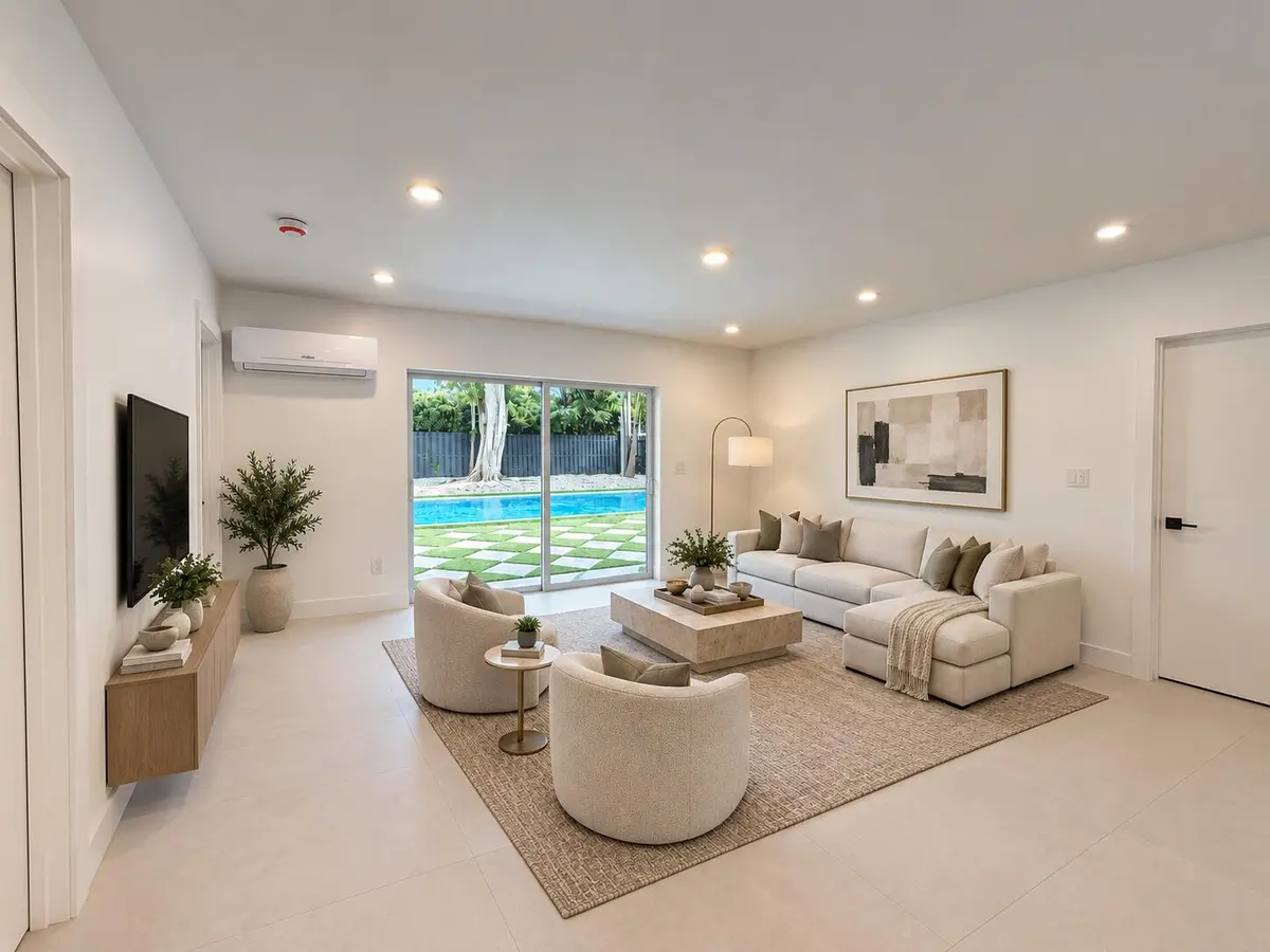 Living Room VS at 1516 NE 15th Avenue, Fort Lauderdale