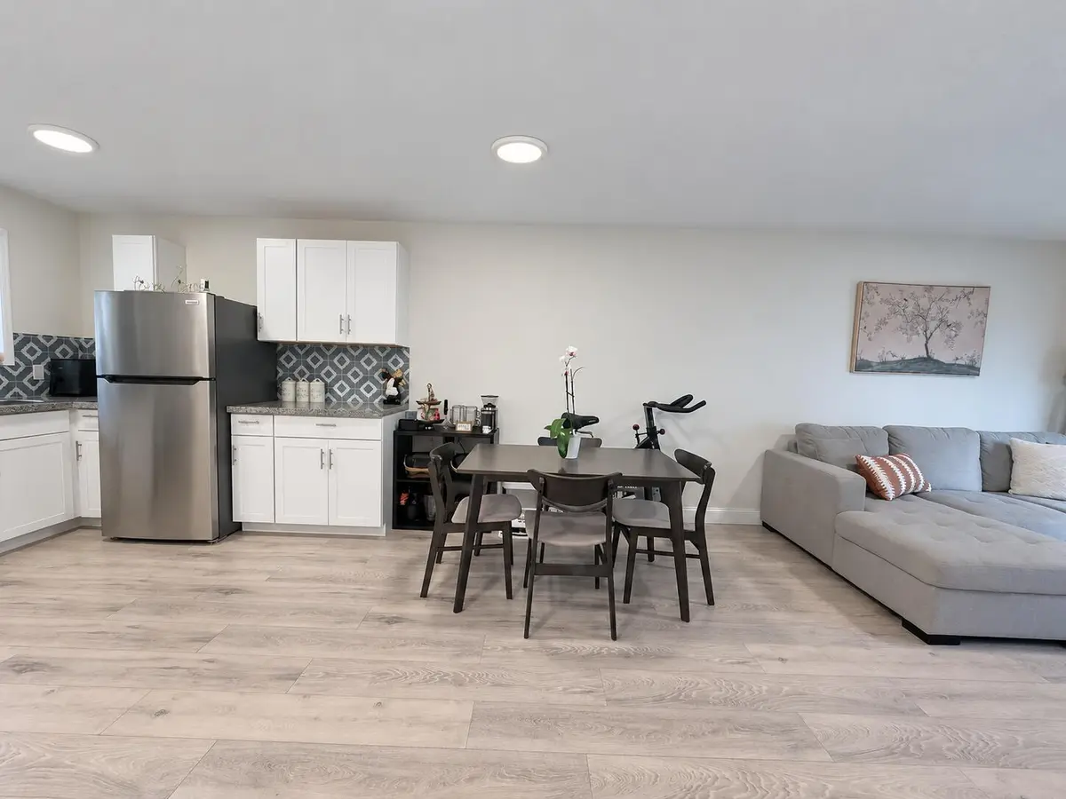 Livingroom at 6080 FOREST HILL Boulevard 109, West Palm Beach