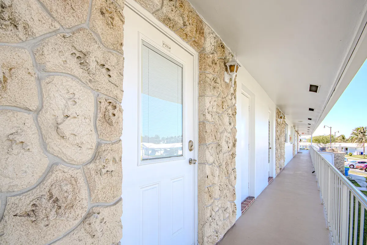Photo-568 at 2850 W GOLF Boulevard 210, Pompano Beach