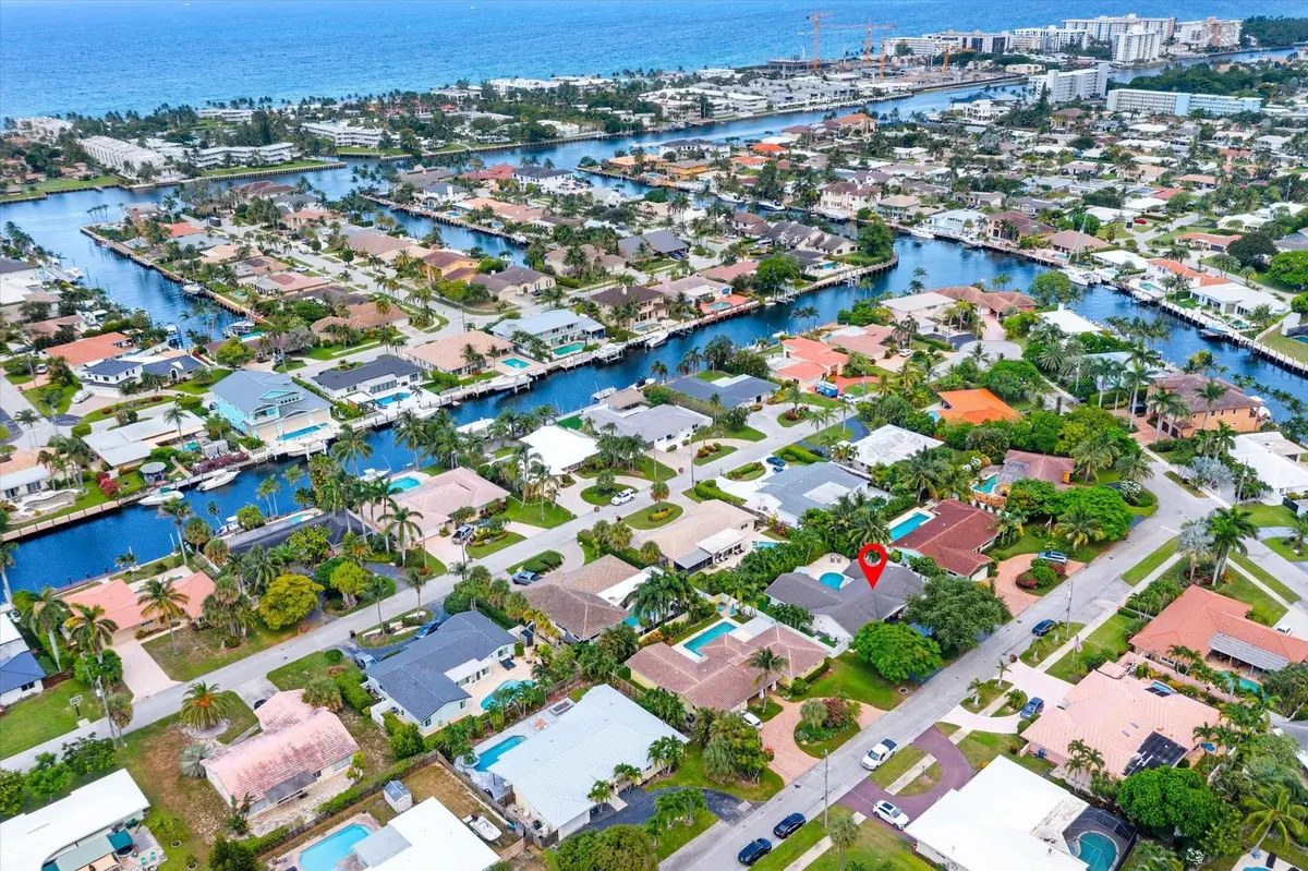 Photo 2 at 1114 SE 14th Avenue, Deerfield Beach