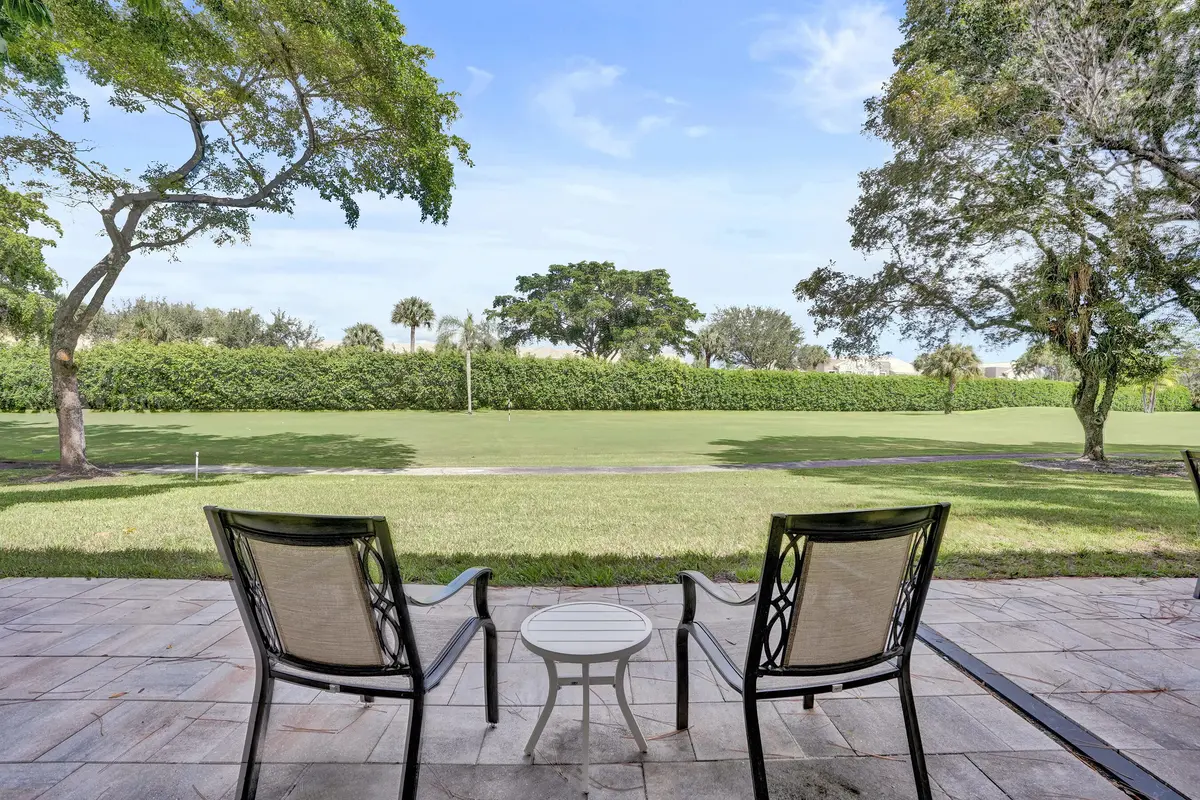 5355 Tenth Fairway Drive at 5355 10th Fairway Drive 2, Delray Beach