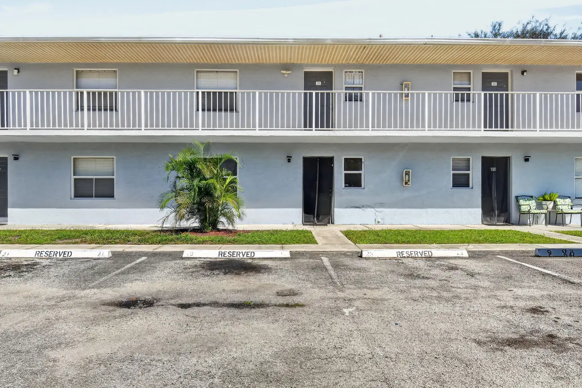 617IxoriaAve(1) at 617 IXORIA Avenue 23, Fort Pierce