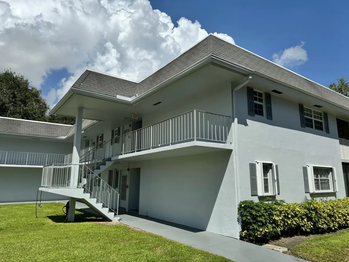 IMG_4312 at 10193 N MILITARY Trail 208, Palm Beach Gardens