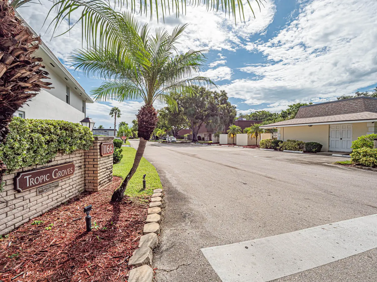 1166 6TH Avenue 15C, Vero Beach, FL – photo 5