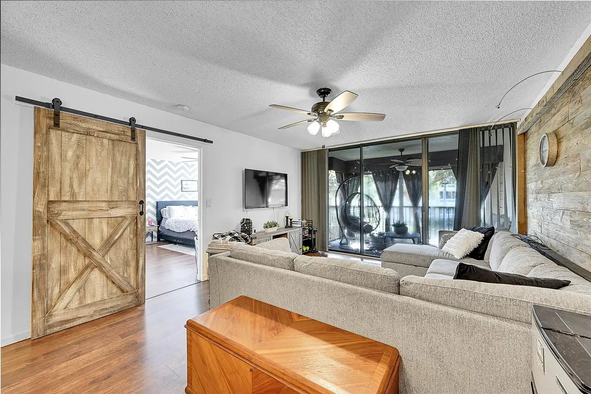 Photo 7 at 8592 W Sunrise Boulevard Unit 206, Plantation