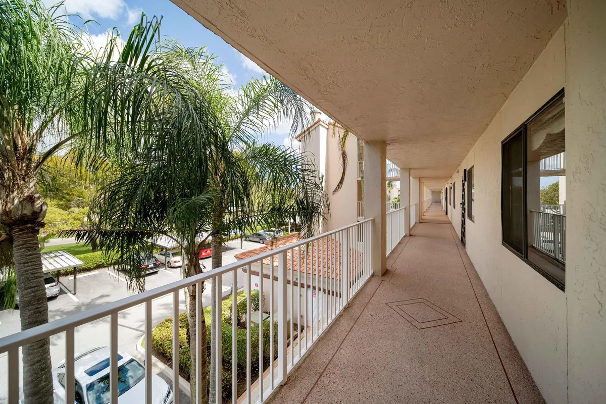 FXX_1646 at 6037 POINTE REGAL Circle 307, Delray Beach