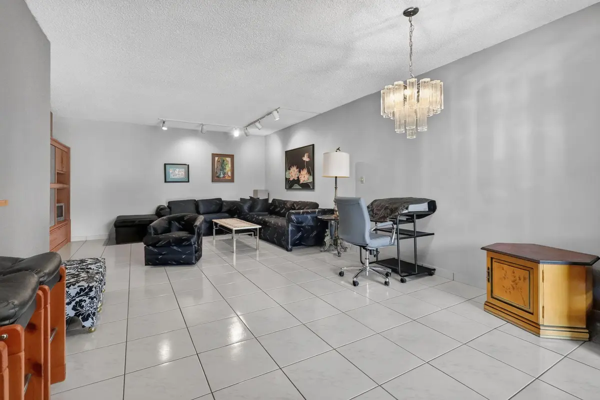 6-web-or-mls-8H3A2358 at 750 NE 199TH Street 204H, Miami