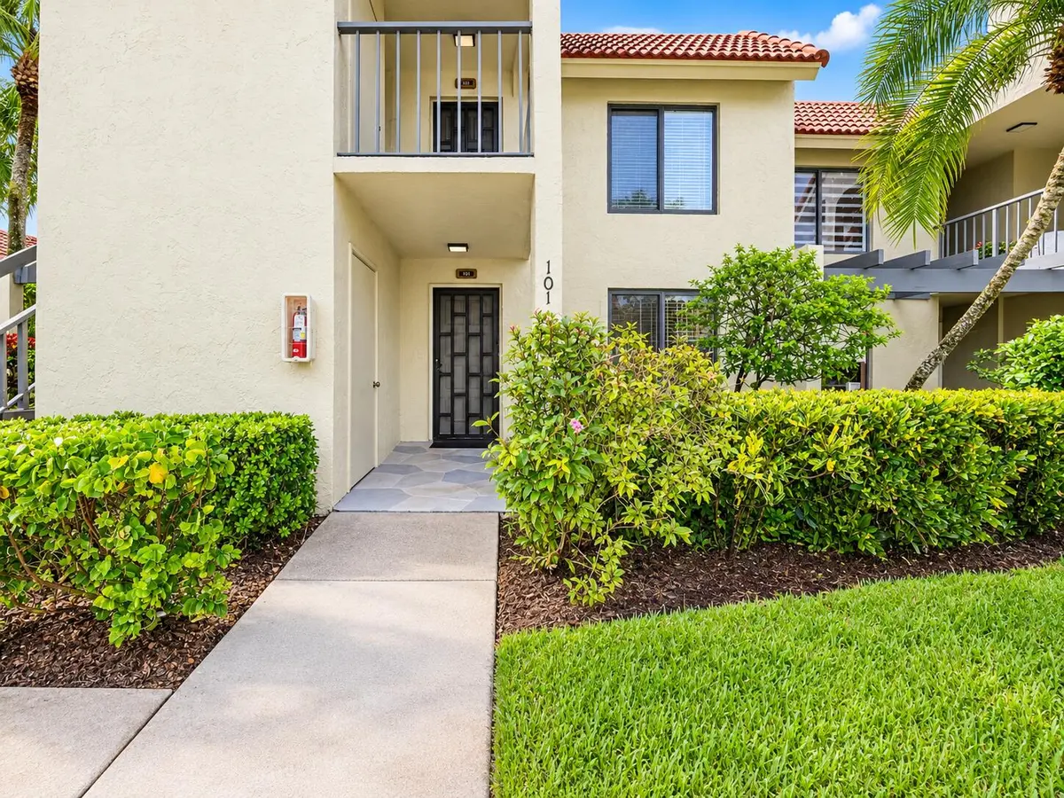 Front at 5640 Fairway Park Drive 101, Boynton Beach