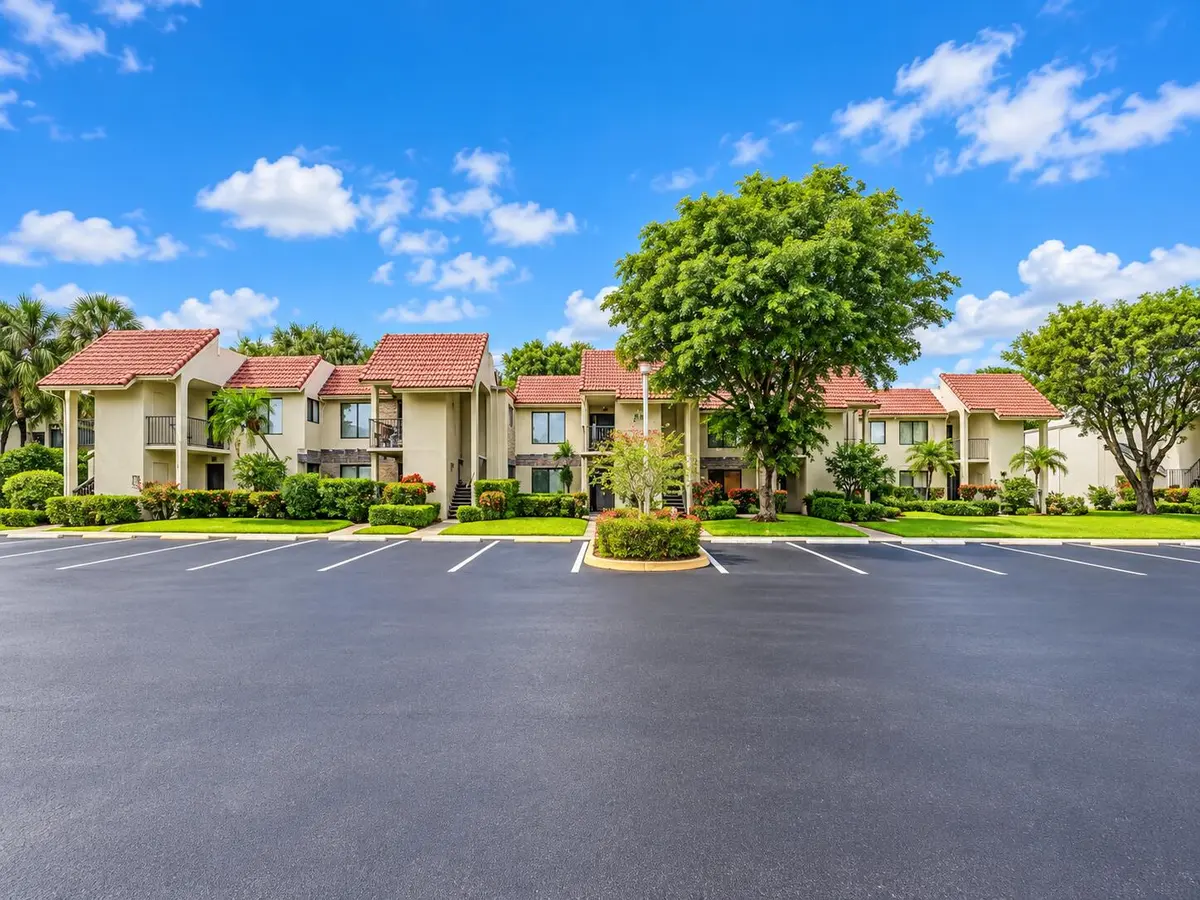 Front at 5640 Fairway Park Drive 101, Boynton Beach