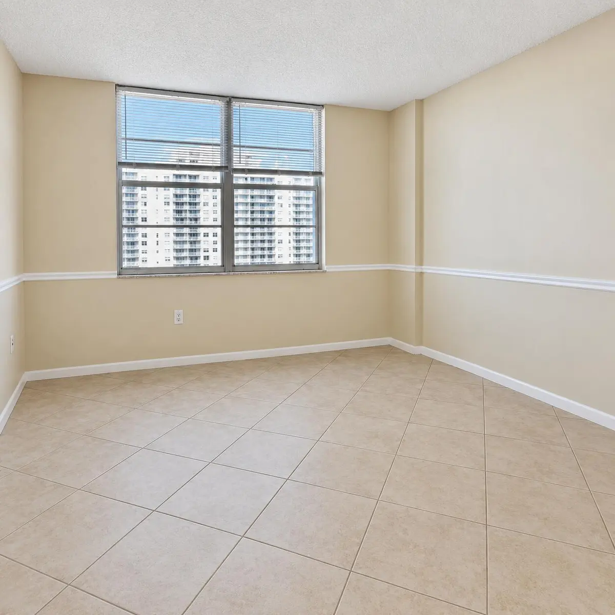 ChatGPT Image Sep 17, 2026, 08_18_07 AM at 2851 NE 183rd Street 914e, Aventura