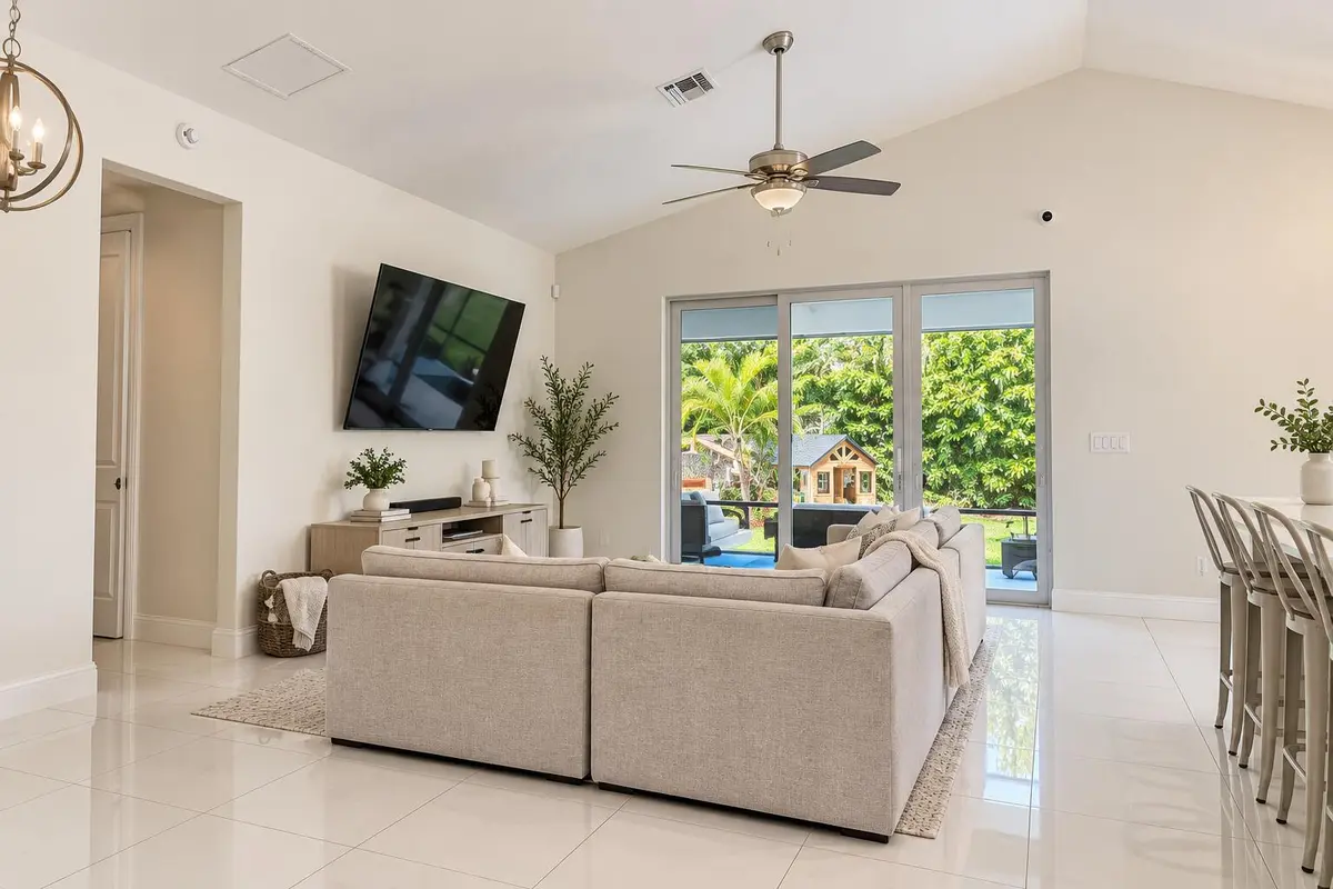 5094415E-6411-49CB-A6F0-76D04F8109B3 at 2902 SW Savona Boulevard, Port St. Lucie