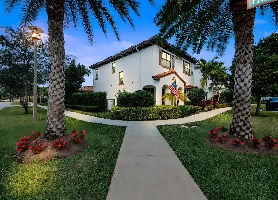 IMG_3237 at 8125 Hobbes Way, Palm Beach Gardens