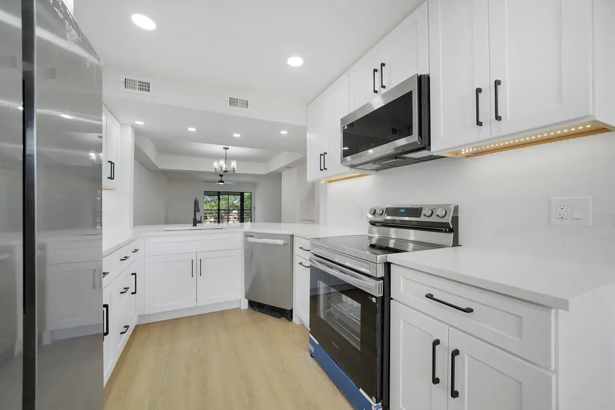 Kitchen at 23345 Carolwood Lane 406, Boca Raton