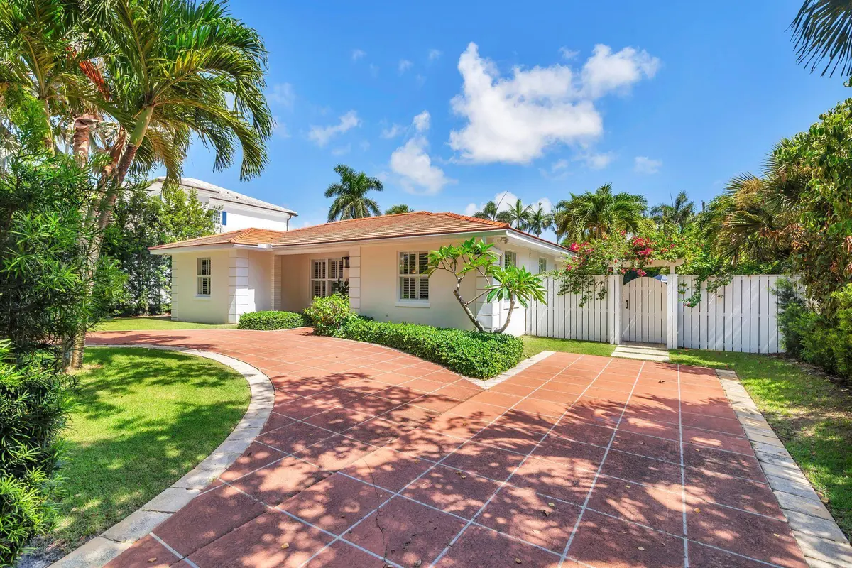 145 Seville Road, West Palm Beach, FL – photo 2