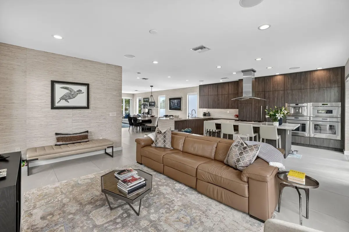 Photo 5 at 2401 N ATLANTIC Boulevard, Fort Lauderdale