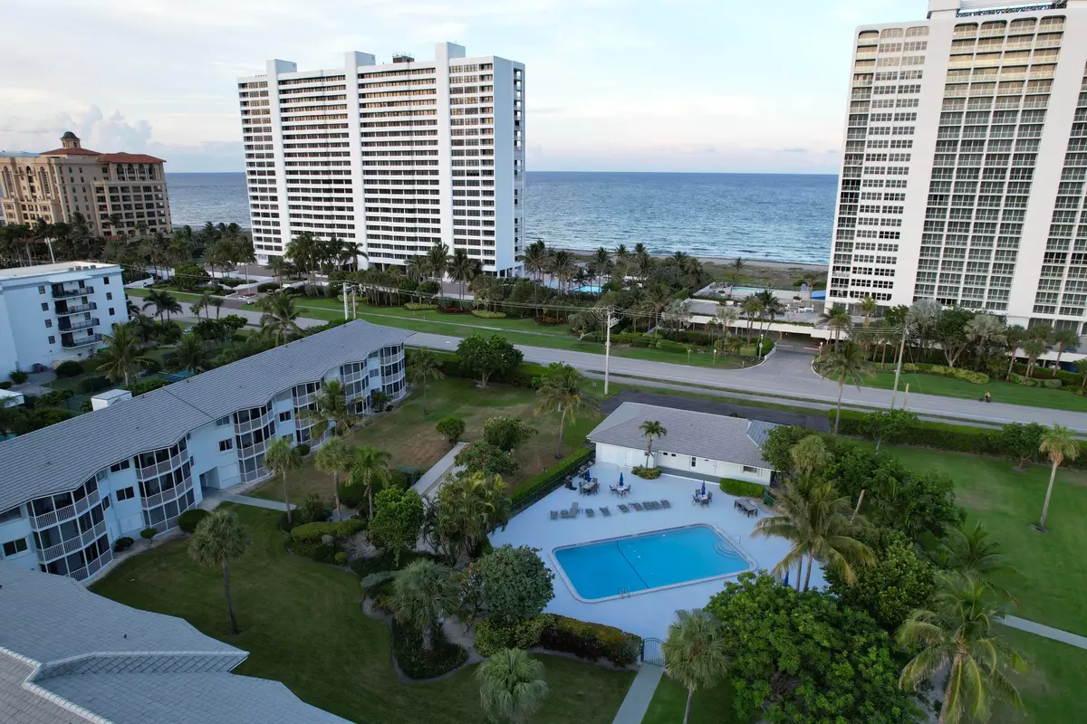 B9BF74FA-6AA6-4E41-8279-408BBBA1DB07 at 2730 Banyan Road b-1, Boca Raton
