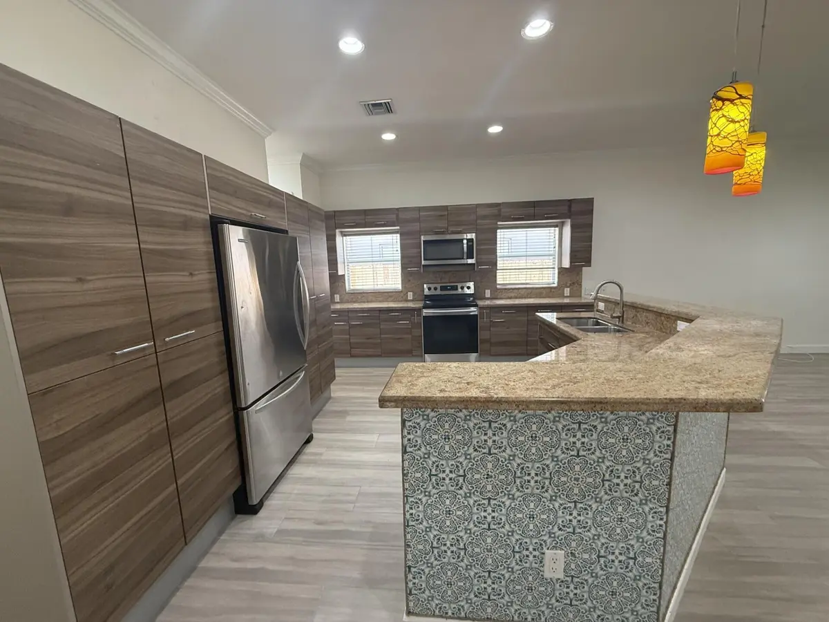 MANSION-02 at 213 SW 11TH Street 213, Fort Lauderdale