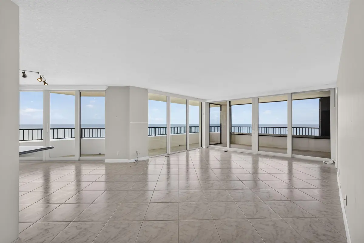 PANORAMIC OCEAN VIEWS! at 600 Ocean Drive 9A, Juno Beach